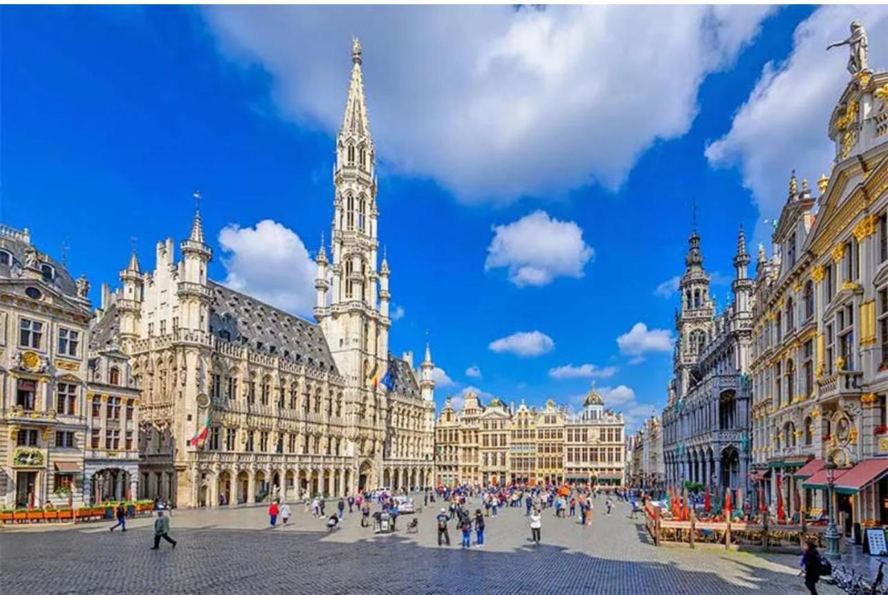 Centrale Bruxelles Экстерьер фото